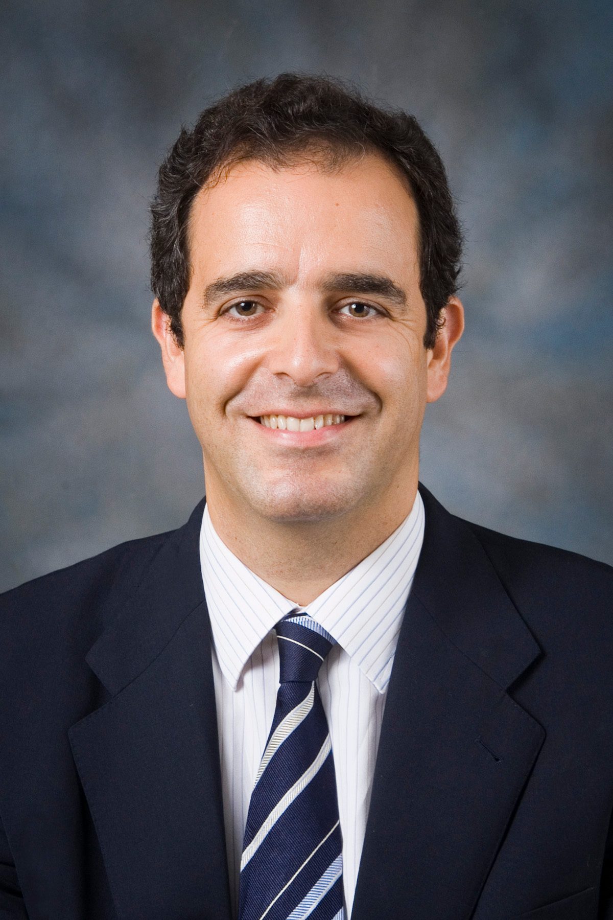 Prof.Yago Nieto